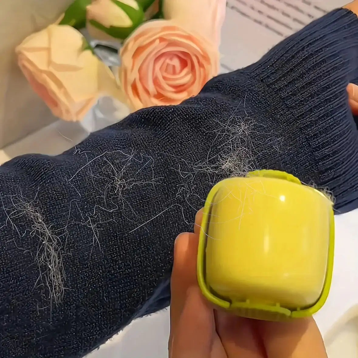 1pc Washable & Portable Lint Roller - Pet Hair Remover for Clothes, Sofas, Beds | Ideal for Cat Owners Furniture Cleaning